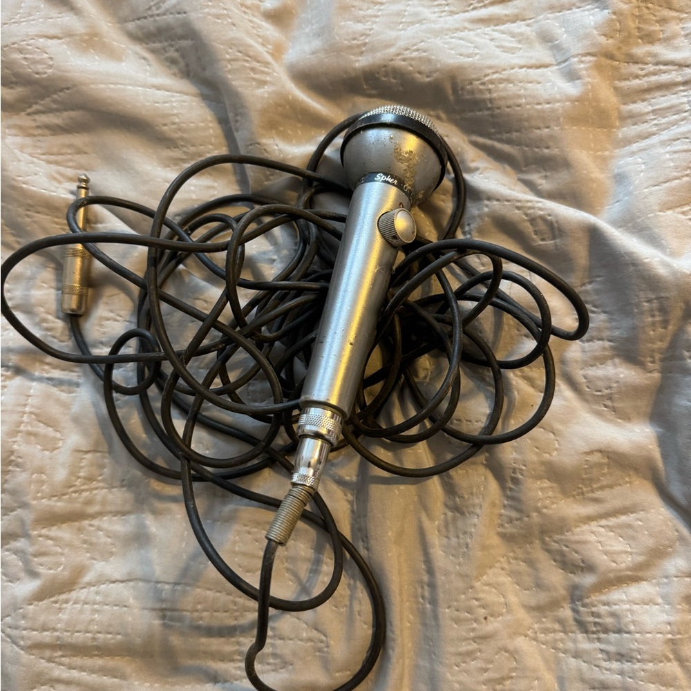 Shure Silver Microphone with Black Cable